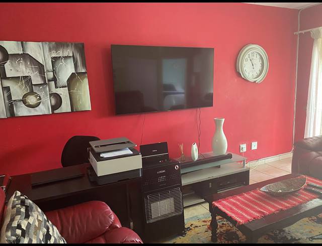 3 BEDROOM SECTIONAL TITLE FOR SALE IN PARKRAND